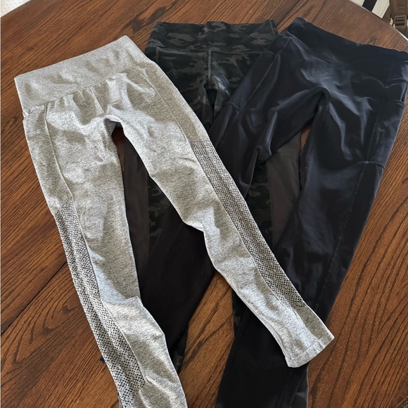 Stylish Leggings Set - Gray, Black, and Camouflage - Picture 1 of 1